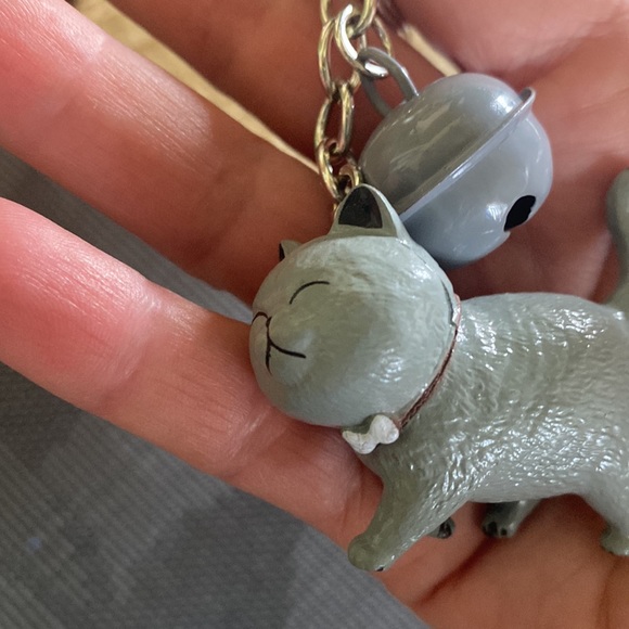 Accessories - Adorable new gray cat keychain with bell and lobster clasp